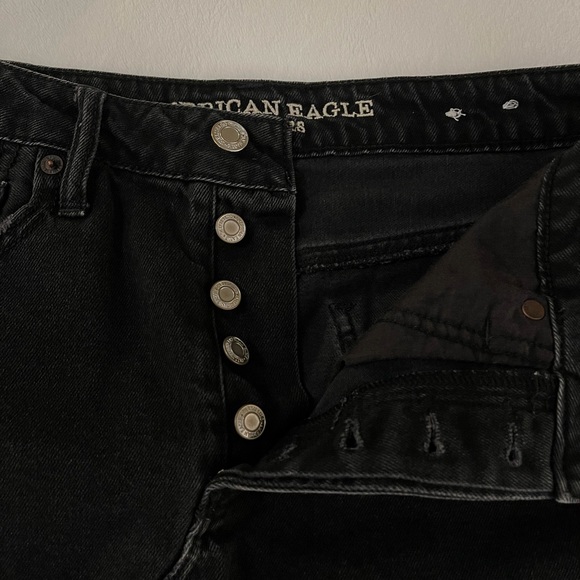 American Eagle Black Distressed Jean Skirt - Picture 7 of 8